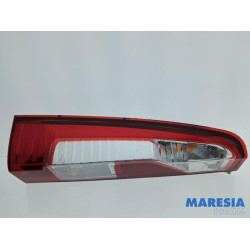 Renault - Master - Achterlicht links