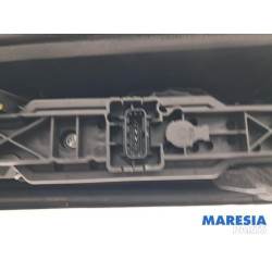 Renault - Master - Achterlicht links