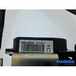 Renault - Master - Veiligheidsgordel midden-voor