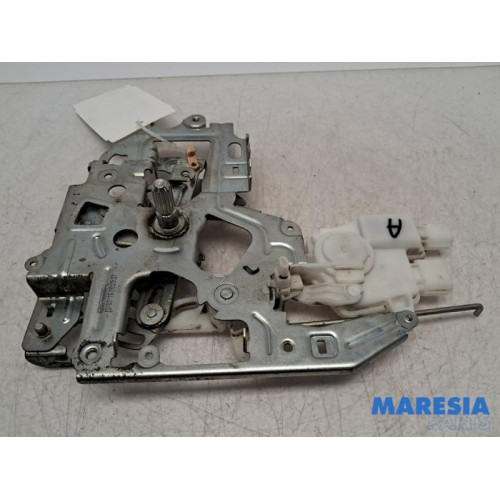 Renault - Master - Mécanique de verrouillage portière arrière camionnette