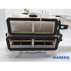 Citroen - C4 Grand Picasso - Heater housing