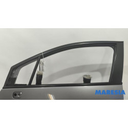 Renault - Captur - Portier 4Deurs links-voor