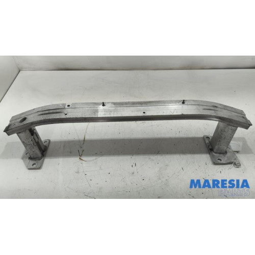 Renault - Captur - Front bumper frame