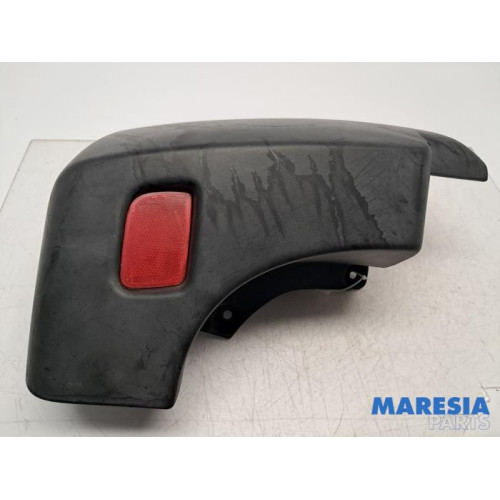 Renault - Master - Bumperdeel links-achter