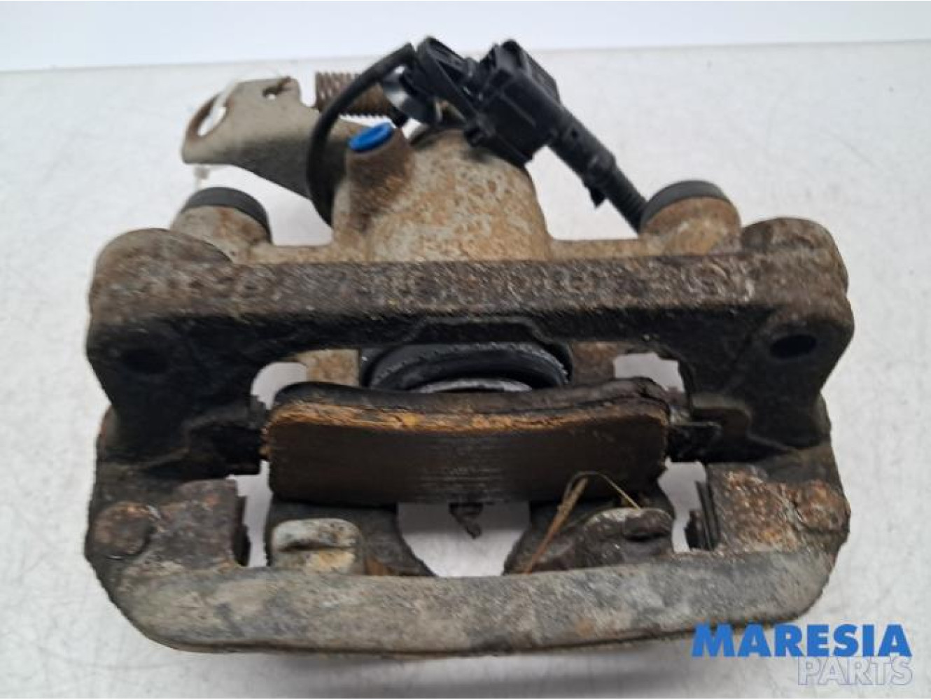 Renault - Master - Remklauw (Tang) rechts-achter