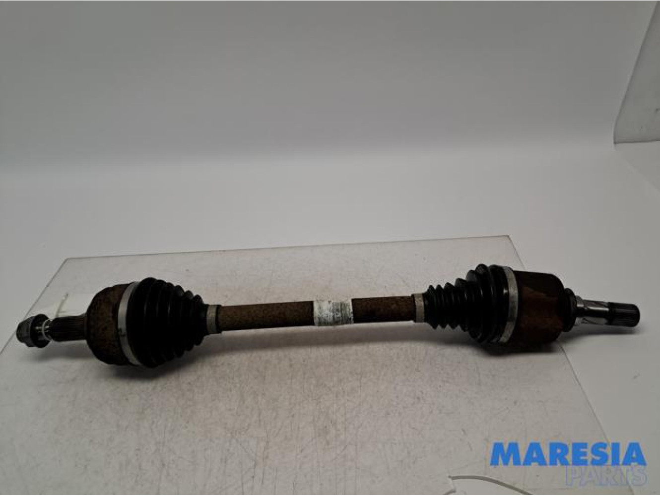 Renault - Master - Front drive shaft, left