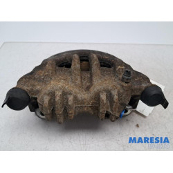 Renault - Master - Remklauw (Tang) rechts-voor