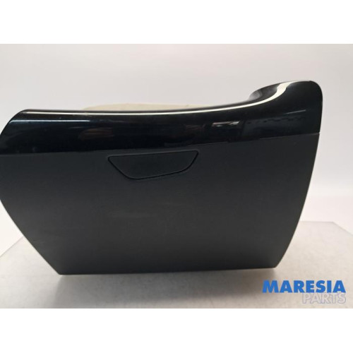 Renault - Captur - Boîte à gants