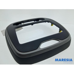 Renault - Captur - Radioblende