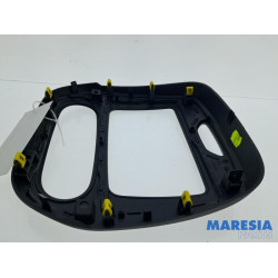 Renault - Captur - Radioblende