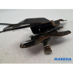 Renault - Master - Mécanique de levage roue de secours