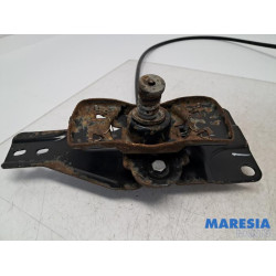 Renault - Master - Mécanique de levage roue de secours