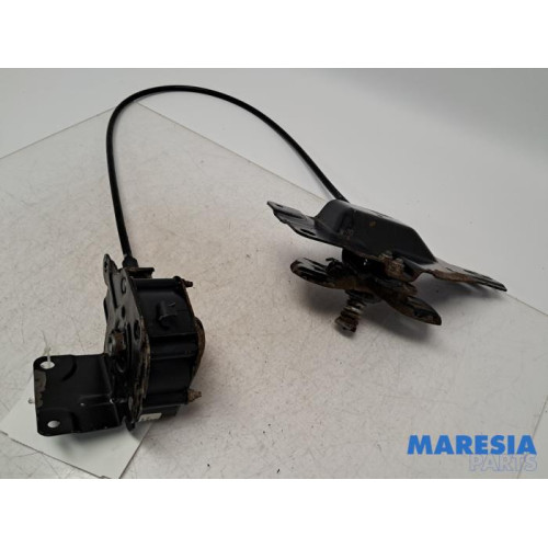 Renault - Master - Hebemachanik Reserverad