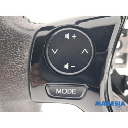 Peugeot - 108 - Steering wheel