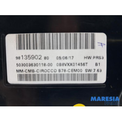 Citroen - C4 Grand Picasso - Instrument de bord