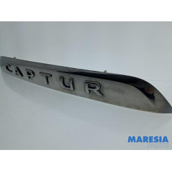 Renault - Captur - Moulure hayon
