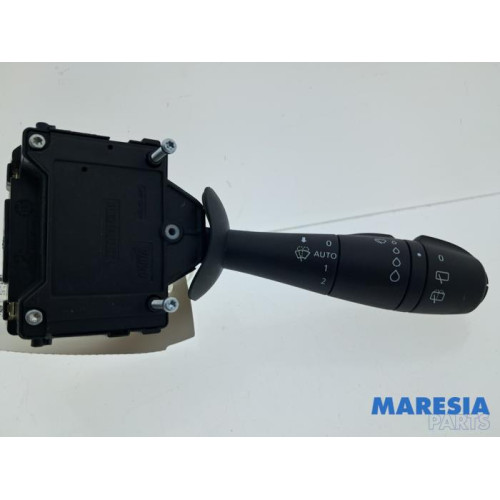 Renault - Captur - Scheibenwischer Schalter