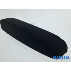 Citroen - C4 Grand Picasso - Armrest