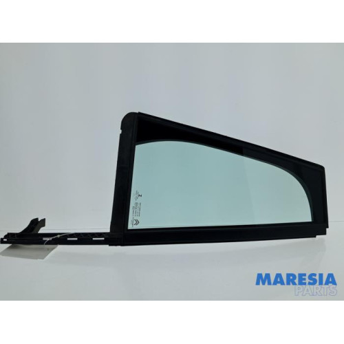 Citroen - C4 Grand Picasso - Vitre triangulaire arrière droite