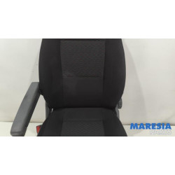 Peugeot - Boxer - Stoel links