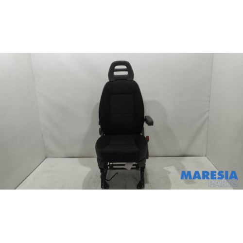 Peugeot - Boxer - Seat, right