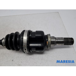 Peugeot - 108 - Antriebswelle links vorne