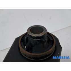 Peugeot - 108 - Querlenker unten rechts vorne