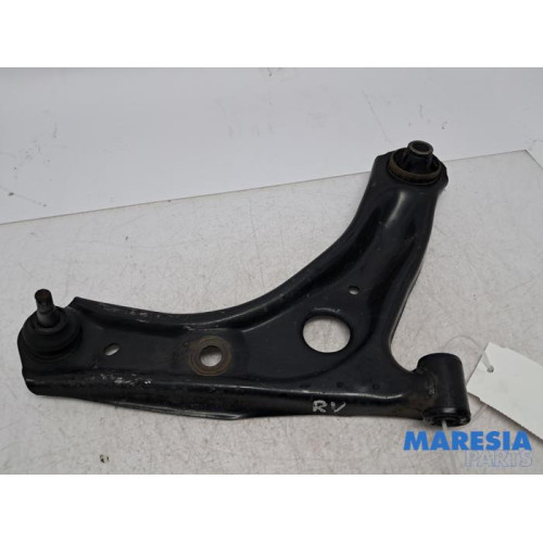 Peugeot - 108 - Querlenker unten rechts vorne