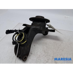 Peugeot - 108 - Achsschenkel links vorne