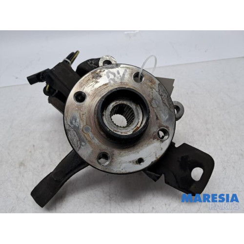 Peugeot - 108 - Fusee rechts-voor