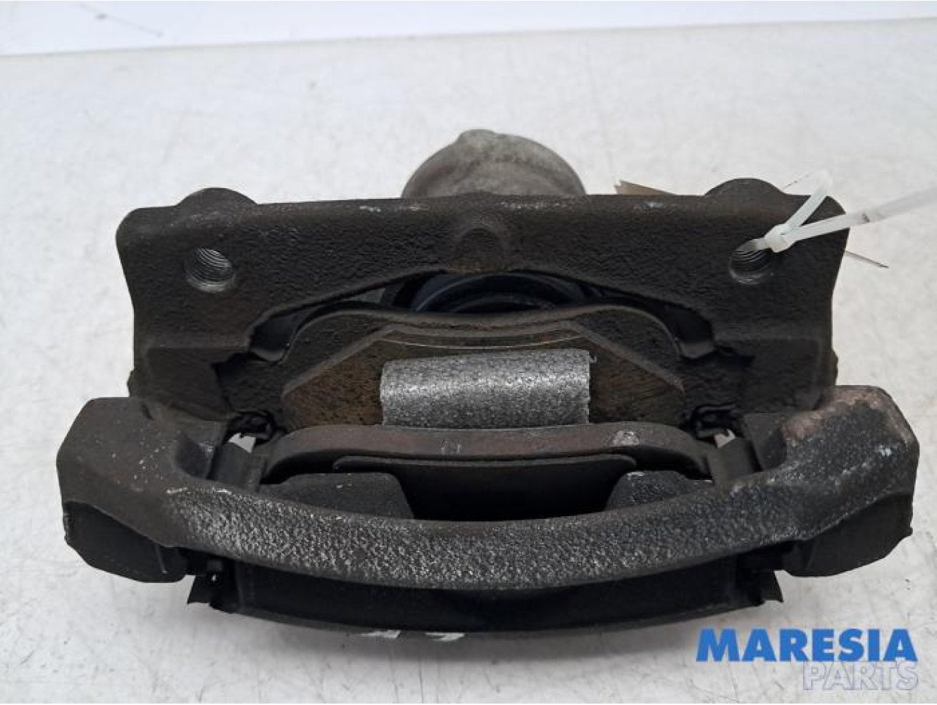 Peugeot - 108 - Remklauw (Tang) links-voor