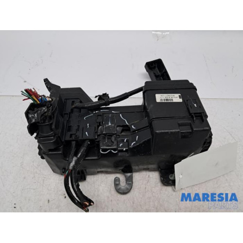 Peugeot - 108 - Sicherungskasten