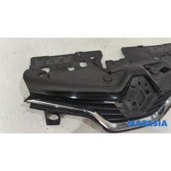 Renault - Captur - Calandre