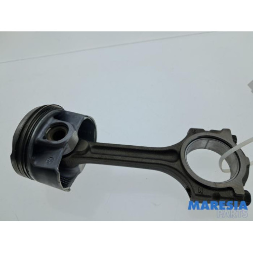 Renault - Captur - Bielle