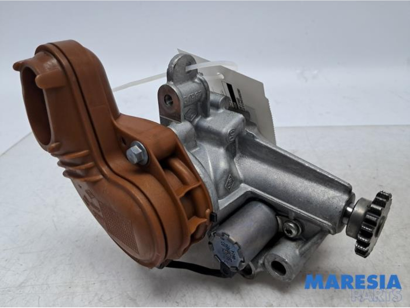 Renault - Captur - Oil pump