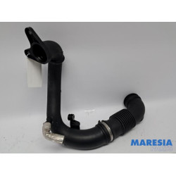 Renault - Master - Ansaugschlauch Luft