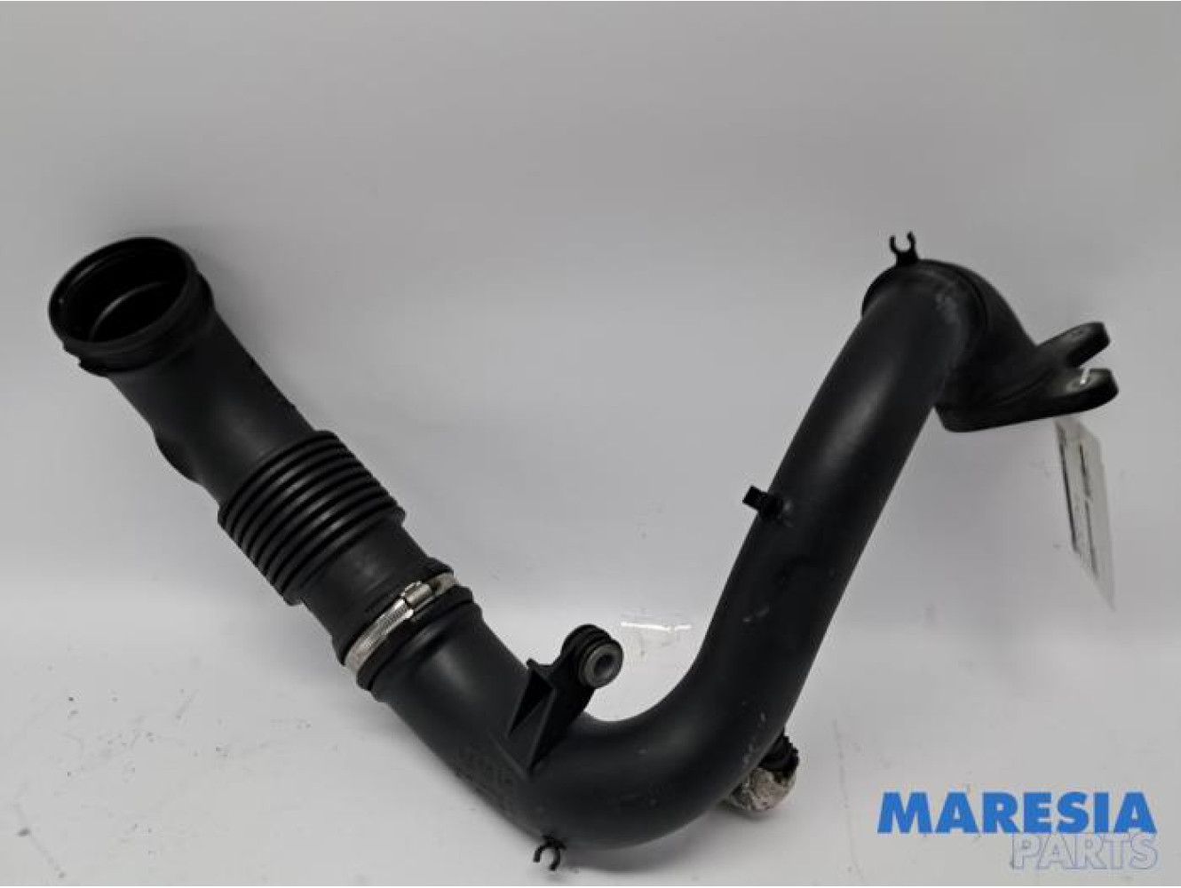 Renault - Master - Ansaugschlauch Luft