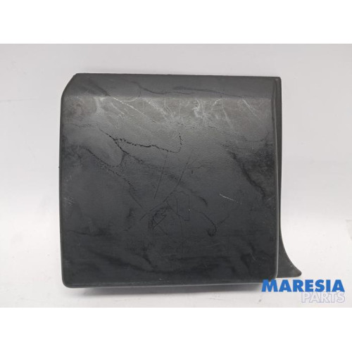 Renault - Trafic - Decorative strip