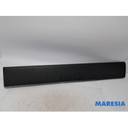 Renault - Trafic - Decorative strip