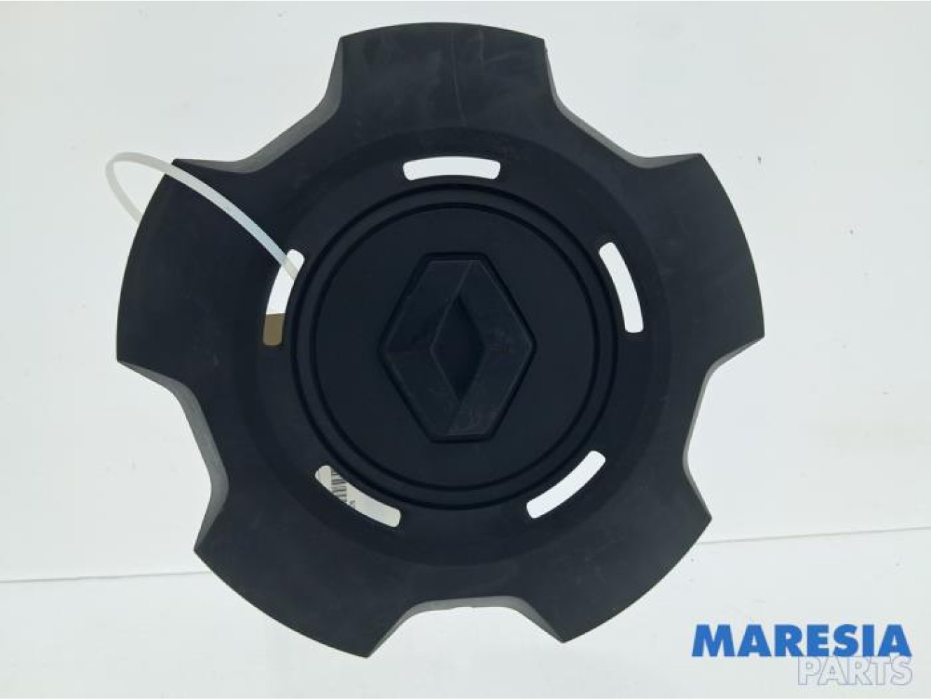 Renault - Trafic - Wheel cover (spare)