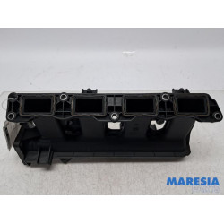 Renault - Captur - Intake manifold