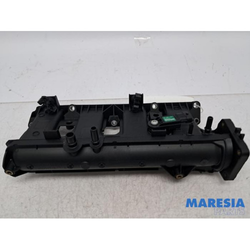 Renault - Captur - Tubulure d'admission