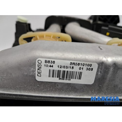 Renault - Captur - Kachelhuis