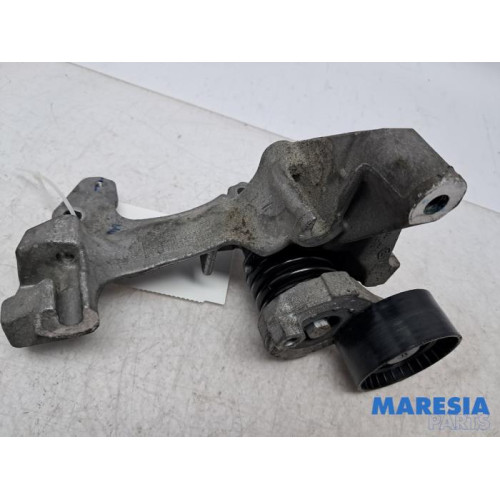 Renault - Captur - Dynamosteun boven