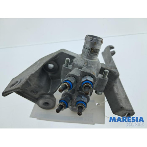 Renault - Trafic - Radiator fluid heating module