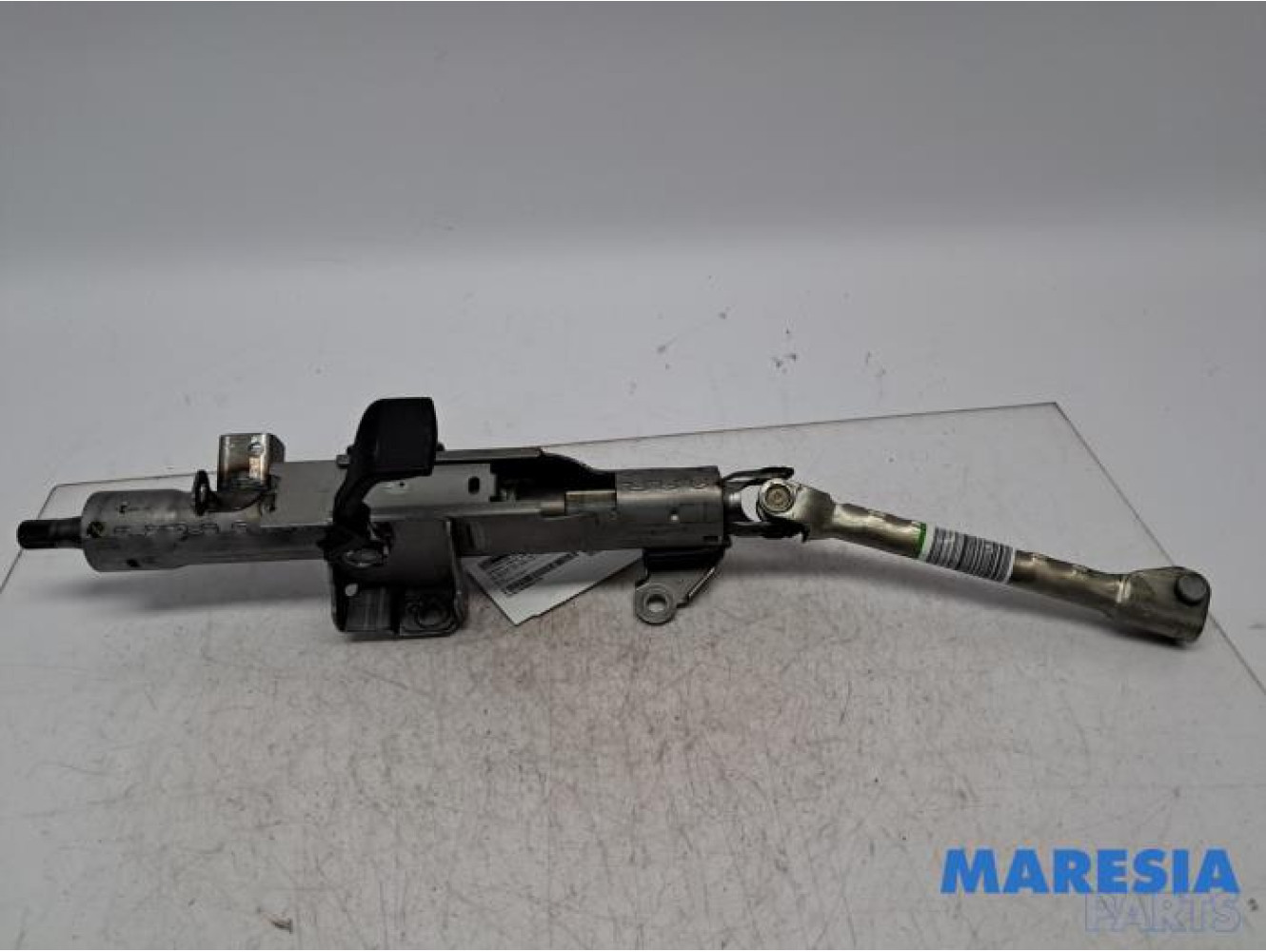 Renault - Trafic - Steering column housing