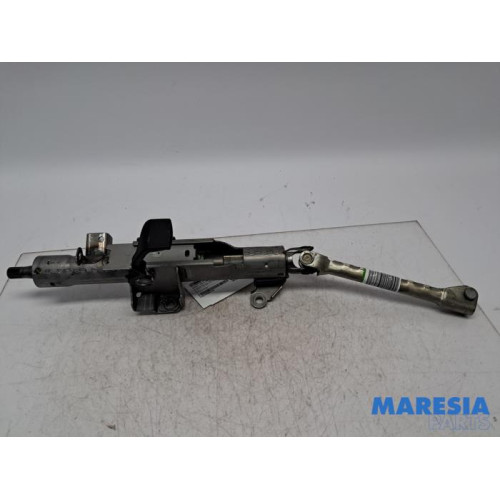 Renault - Trafic - Steering column housing