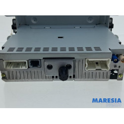 Renault - Captur - Navigation System