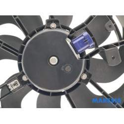 Renault - Captur - Kühlgebläse Motor