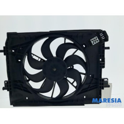 Renault - Captur - Kühlgebläse Motor